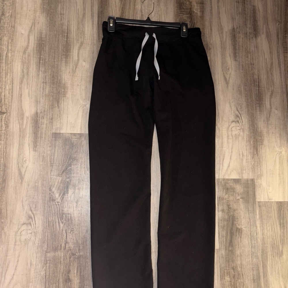 Figs Kade Black Straight Leg Scrub Pants